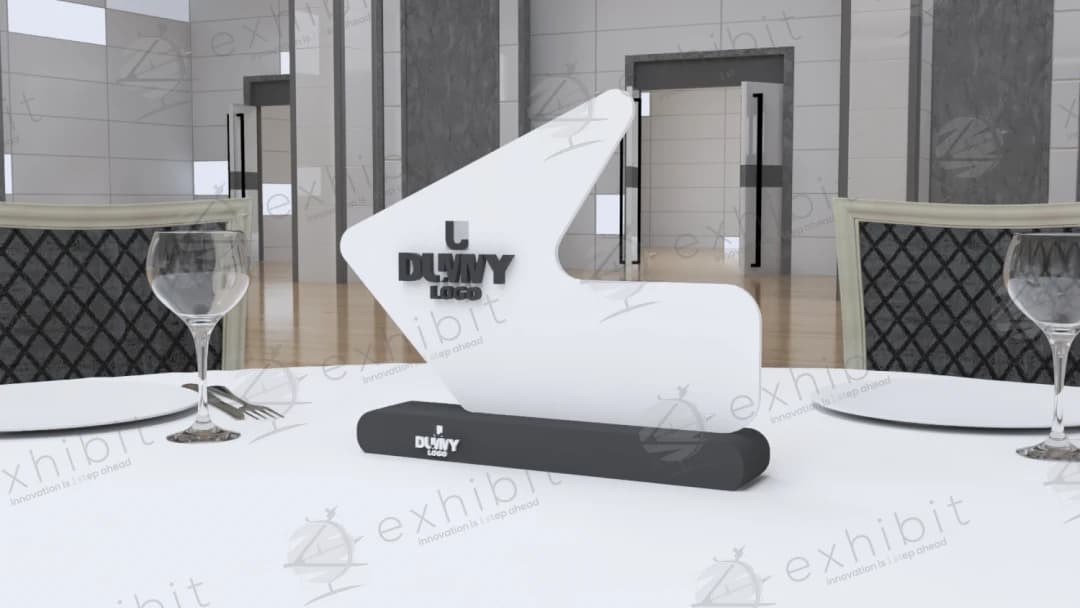 The Dynamic Arrow Centerpiece