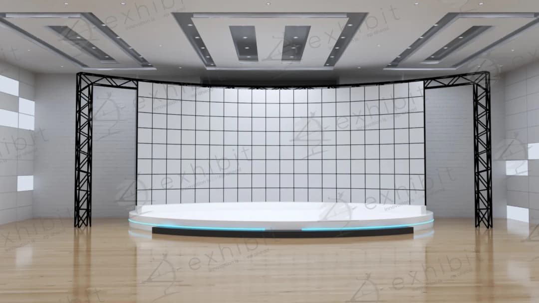 The Curvy Stage Setup