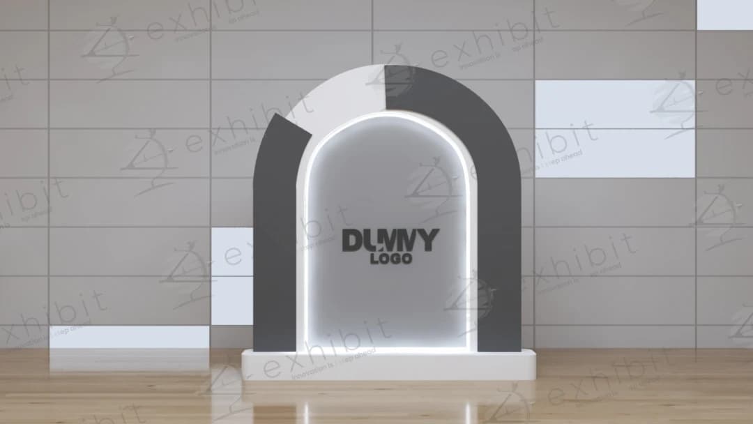 The Split Arch Curved Foyer
