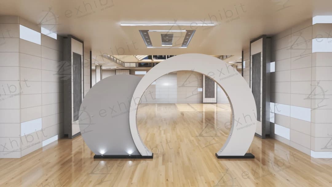 The Orbital-Overlap Curved Gate