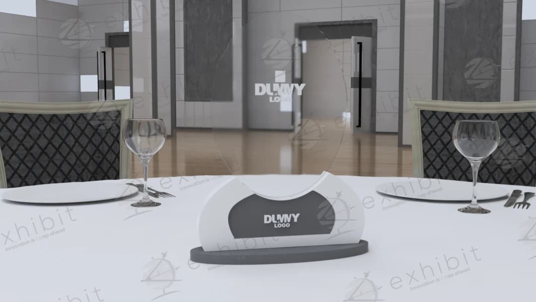 The Parallax Oval Centerpiece