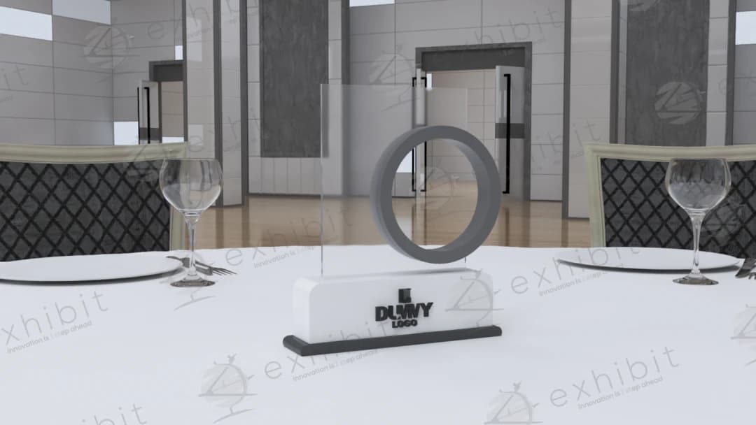 The Keystone Pane Centerpiece