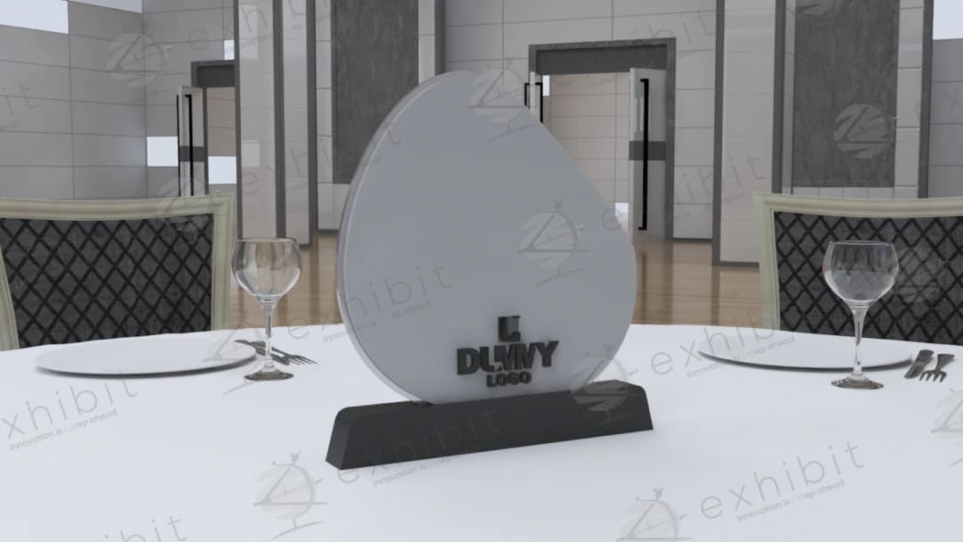 The Sculpted Teardrop Centerpiece