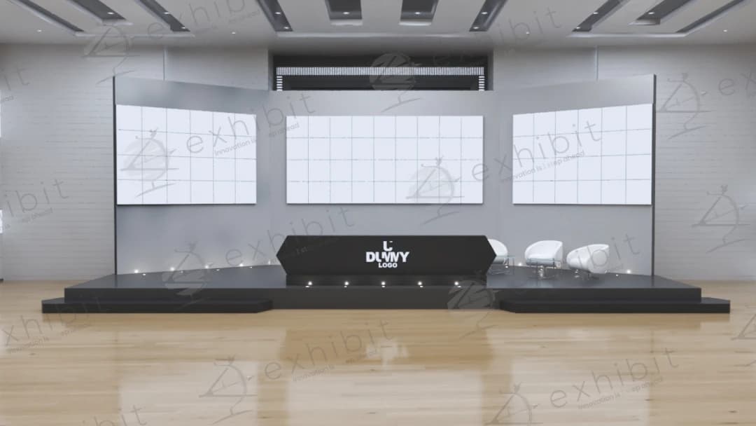 The Tri-Pane Tilted Backdrop